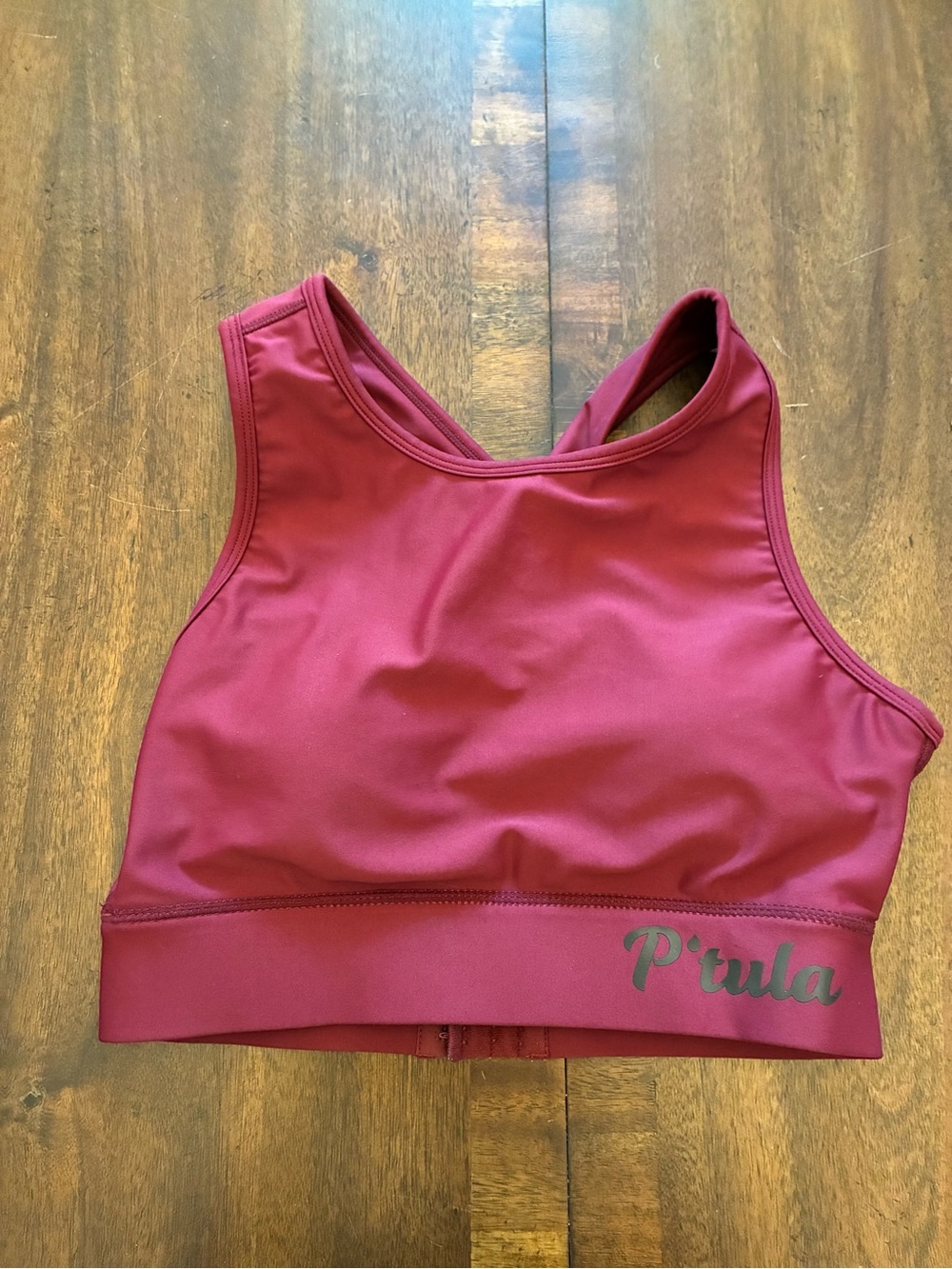P’tula Sports Bra Women’s Medium Red Burgundy High Neck Criss Cross Back